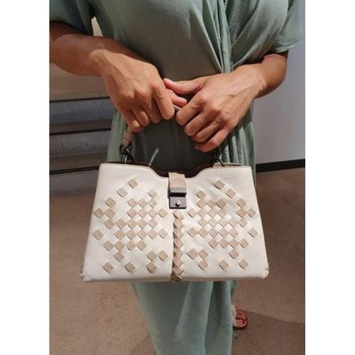  Bottega Veneta/葆蝶家 女士白色羊皮革手提包 502386 VBM70 1982 PLSX