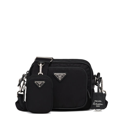 PRADA/普拉達(dá) 22年新款Re-Edition2005系列 女士黑色尼龍銀標(biāo)可拆卸小袋鑰匙圈單肩盒子包1BH3_064_F0002_V_W1O