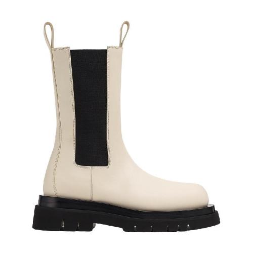  BV葆蝶家 22年秋冬 女士 短靴 BOTTES LUG 592045VIFH09031 預(yù)定商品1-3周發(fā)貨