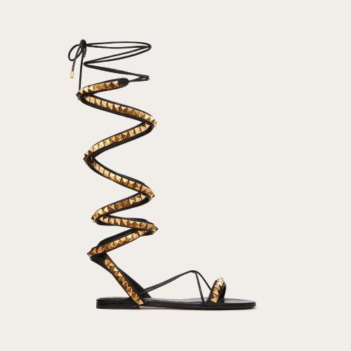  VALENTINO華倫天奴 22年秋冬 女士 平底涼鞋 SANDALES BASSES ROCKSTUD NO LIMIT EN NAPPA XW0