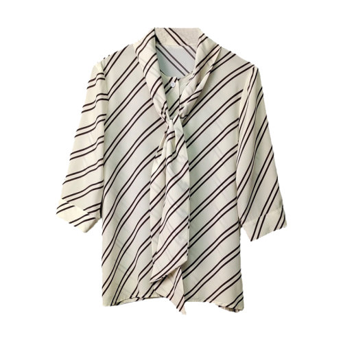 GeleiStory/GeleiStory  真絲襯衫女夏新款氣質(zhì)通勤單排扣飄帶印花上衣  女裝＞女士襯衫＞女士長(zhǎng)袖襯衫