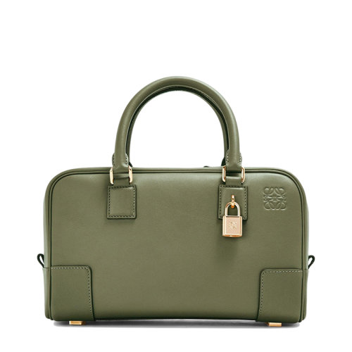 LOEWE/羅意威 22春夏新款Amazona 23系列 女士鱷梨綠色納帕小牛皮金色掛鎖裝飾單肩斜挎手提包0010640746