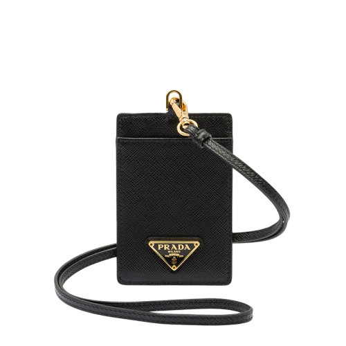 PRADA/普拉達 22年新款 女士黑色Saffiano皮革三角金標(biāo)腕帶卡夾1MC007_QHH_F0002