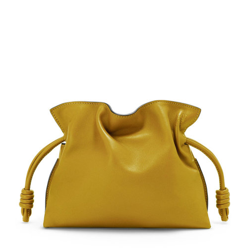 LOEWE/羅意威 22新款Flamenco系列 女士迷你赭石色小牛皮配鏈條肩帶抽繩開合單肩手拿包A411FC2X37-8110