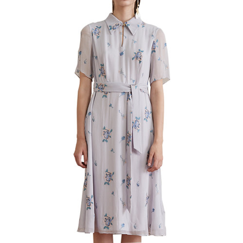 HUI/卉 女士連衣裙19夏季淺灰色真絲連衣裙小翻領(lǐng)收腰短袖刺繡連衣裙