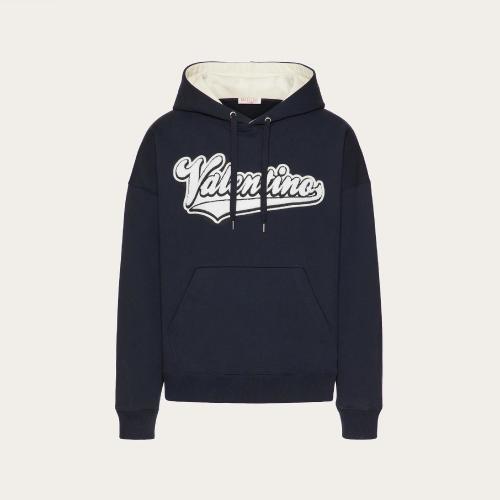  VALENTINO華倫天奴 22年秋冬 男士 衛(wèi)衣 SWEAT-SHIRT EN COTON A_VEC éCUSSON VALENTINO BROD