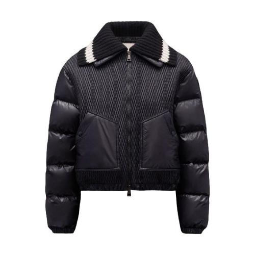  MONCLER蒙可蒙克萊 22年秋冬 女士 羽絨服 Apront Short Down Jacket H20931A00018539AQ999