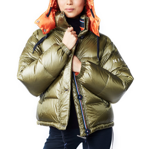 Nivose/尼渥絲 BARIOZ巴里奧茲女款大廓形羽絨夾克，女士羽絨服 軍綠色