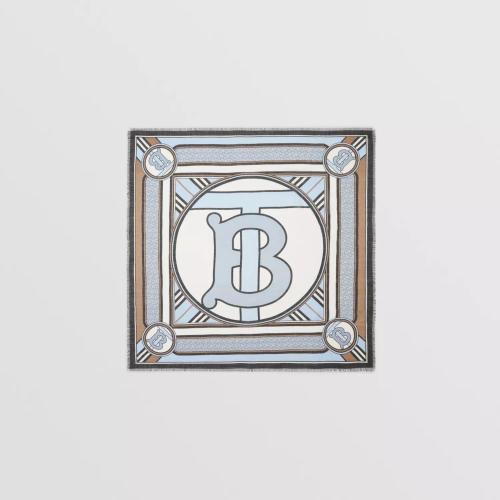  BURBERRY 22年秋冬 女士 蒙太奇印花絲毛混紡大號(hào)方巾 80587501