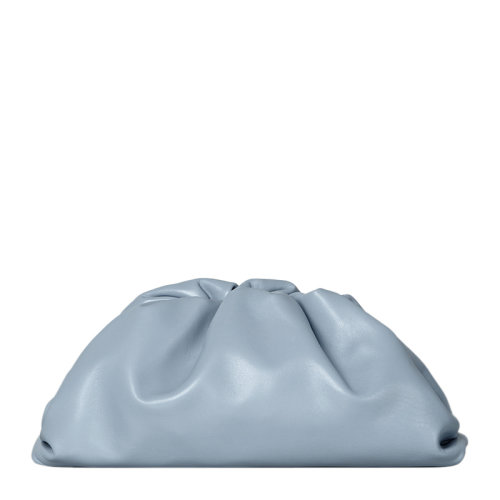 Bottega Veneta/葆蝶家  The Pouch系列 女士小牛皮時(shí)尚云朵包手拿包