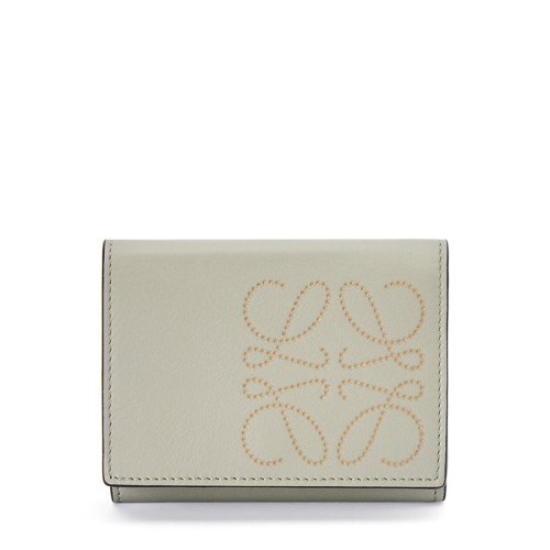 LOEWE/羅意威 20  Brand系列 女士淺綠色/深金色經(jīng)典小牛皮徽標(biāo)三折卡包0010593820