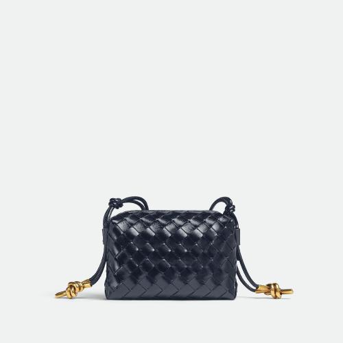  BV葆蝶家 22年秋冬 女士 收納包 sac pour appareil photo loop mini format 717519V2GV18847