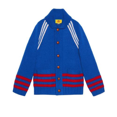  GUCCI古馳 22年秋冬 男士 adidas x Gucci聯(lián)名系列嵌花羊毛開(kāi)衫 713184 XKCPK 4383