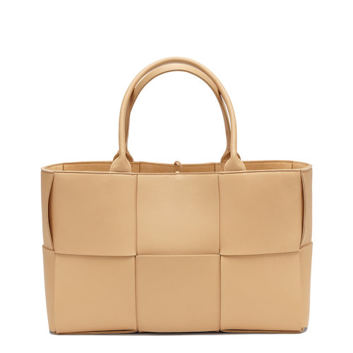 Bottega Veneta/葆蝶家 經典ARCO TOTE系列 女士杏仁色羊皮牛皮Intrecciato編織單肩手提托特包609175VMAY52700