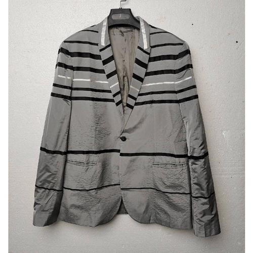 Emporio Armani/安普里奧阿瑪尼灰色男士西服上衣   R1G640R1325010  瑕疵折扣