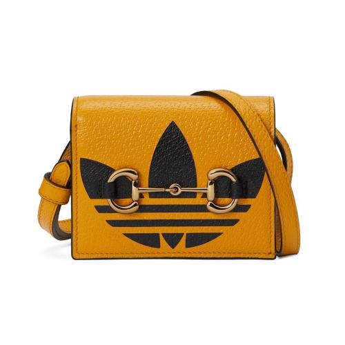  GUCCI古馳 22年秋冬 女士 adidas x Gucci聯(lián)名系列飾馬銜扣卡片夾 702248 DJ24G 7673