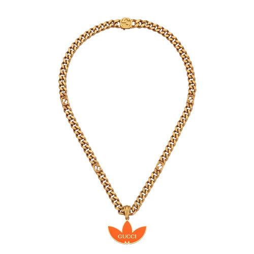 GUCCI/古馳 22新款阿迪達斯聯(lián)名系列 男女同款黃金色調(diào)金屬橙色琺瑯三葉草徽標吊墜馬銜索鏈項鏈702895J16318082
