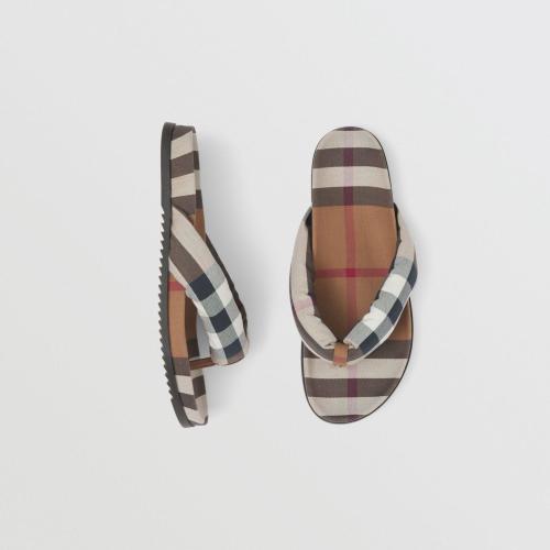  BURBERRY 22年秋冬 男士 格紋棉質(zhì)涼鞋 80518801