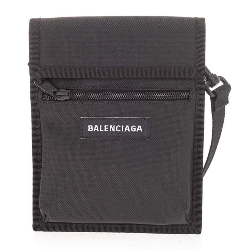 Balenciaga/巴黎世家 男士黑色尼龍經(jīng)典字母徽標(biāo)印花圖案裝飾單肩包斜挎包郵差包信使包男包 655982-2JMJX-1000