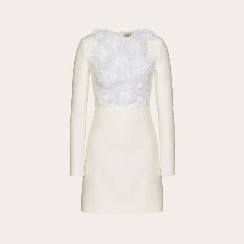  VALENTINO華倫天奴 22年秋冬 女士 連衣裙 ROBE COURTE BRODéE EN CREPE COUTURE XB0VAZA51CF