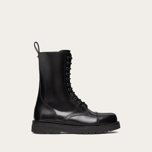  VALENTINO華倫天奴 22年秋冬 男士 短靴 RANGERS VG CAMDEN SHOES EN CUIR DE VEAU BROSSé， T