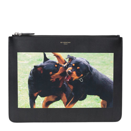 Givenchy/紀(jì)梵希 男士黑色牛皮狗狗印花圖案字母徽標(biāo)拉鏈開(kāi)合手拿包手包錢(qián)包男包 BK06072735-960