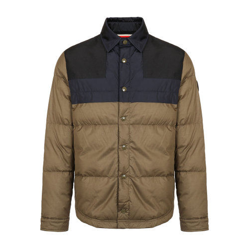 經(jīng)典羽絨服 Moncler/蒙克萊 男士羽絨服 翻領(lǐng)綠色+深藍(lán)色拼接設(shè)計(jì)男士羽絨服外套上衣上裝 瑕疵特賣(mài)（陳列痕跡，不影響使用）