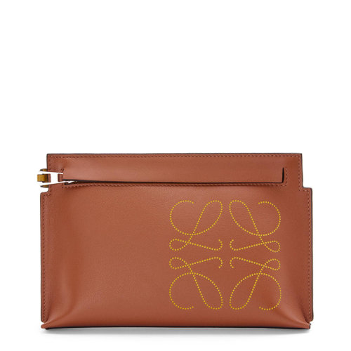 LOEWE/羅意威 20  T Pouch系列 女士迷你棕褐色/赭石色經(jīng)典小牛皮徽標印花手拿包0010593374