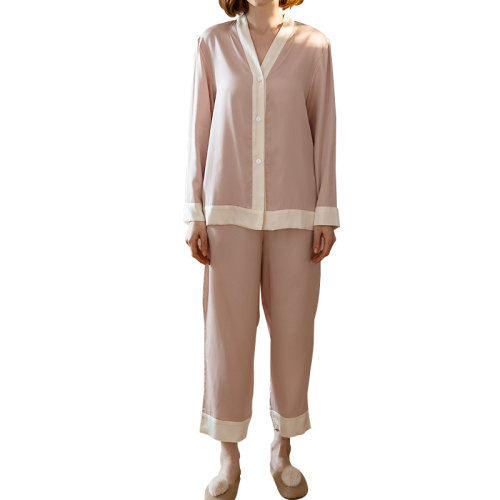 GeleiStory/GeleiStory 回歸生活取悅自己 V領家居服長袖長褲套裝全天絲面料質地輕薄觸感絲滑涼爽 細膩親膚女睡衣/家居服