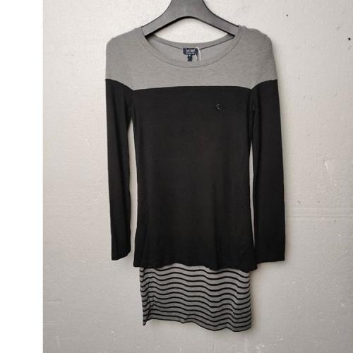 ARMANI JEANS/阿瑪尼牛仔黑色女士針織裙 Z5A83NB20