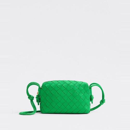  BV葆蝶家 22年秋冬 女士 單肩包 loop 680254V1G113722