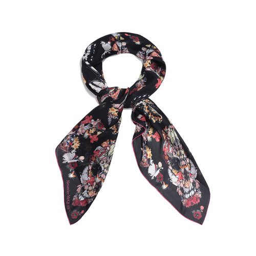 Alexander McQueen/亞歷山大麥昆  女士桑蠶絲方巾絲巾圍巾 639612 3011Q