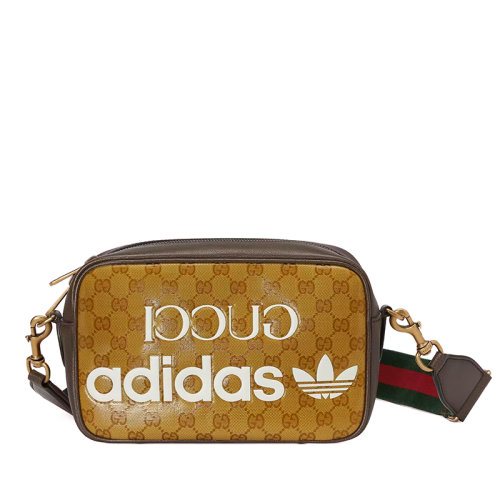 GUCCI/古馳 22新款阿迪達(dá)斯聯(lián)名 男士小號(hào)棕色帆布配皮飾白色聯(lián)名主題徽標(biāo)印花配可拆卸紅綠織物配皮肩帶拉鏈開(kāi)合斜跨單肩包702427UVSFT7268