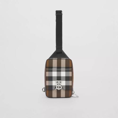  BURBERRY 22年秋冬 男士 專屬標(biāo)識(shí)裝飾格紋拼皮革斜背包 80509581