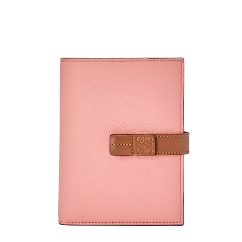 LOEWE/羅意威 21新款 女士中號(hào)花朵粉色棕褐色粒面小牛皮豎款雙折錢(qián)包0010624112