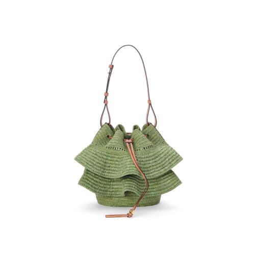  LOEWE羅意威 22年秋冬 女士 單肩包 Balloon Ruffles bag in raffia and calfskin A710P83X01-