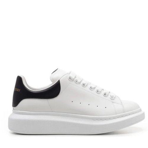 Alexander McQueen/亞歷山大麥昆 經(jīng)典黑尾闊型厚底板鞋 553680WHGP5