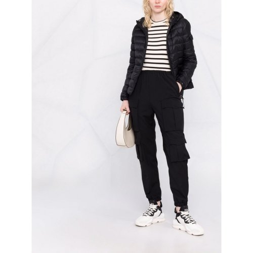  Moncler/蒙克萊 女士藍色小牛皮羽絨服 1A00061-5396Q-778 PLFSX