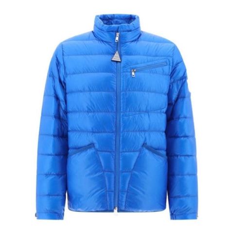 Moncler/蒙克萊  經(jīng)典logo薄款男士羽絨服 1A50700C002873R