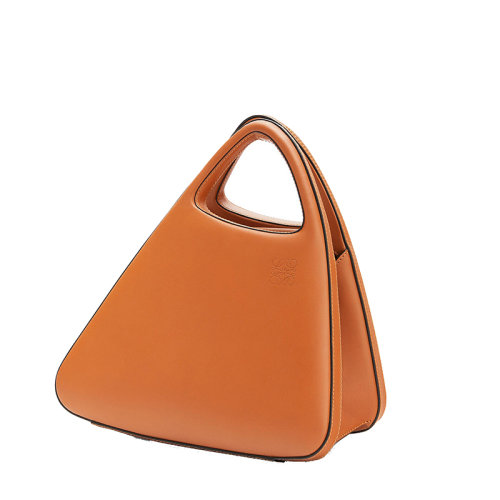 LOEWE/羅意威 22春夏新款A(yù)rchitects A系列 女士棕色柔軟小牛皮字母A活動肩帶單肩斜挎手提包 0010368165