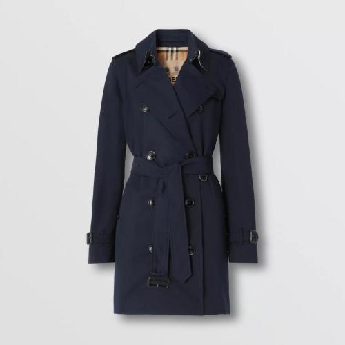  BURBERRY 22年秋冬 女士 肯辛頓版型 - 短款 Heritage Trench 風(fēng)衣 80592661