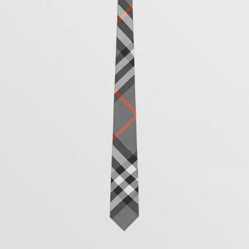  BURBERRY 22年秋冬 男士 Classic Cut Exaggerated Check Silk Tie 80641471