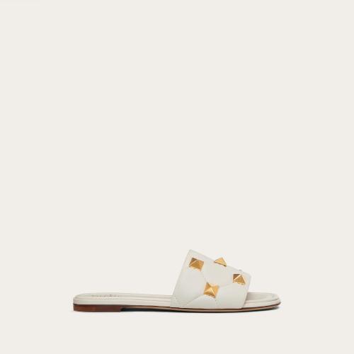  VALENTINO華倫天奴 22年秋冬 女士 平底涼鞋 CLAQUETTES ROMAN STUD EN NAPPA MATELASSé 1W2S