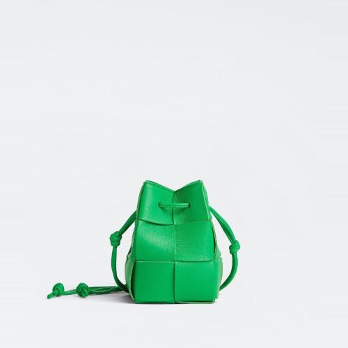  BV葆蝶家 22年秋冬 女士 單肩包 cassette 680217VCQC43722