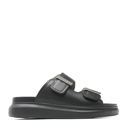 Alexander McQueen/亞歷山大麥昆22春夏金屬徽標(biāo)女士拖鞋涼拖650784WHXZE