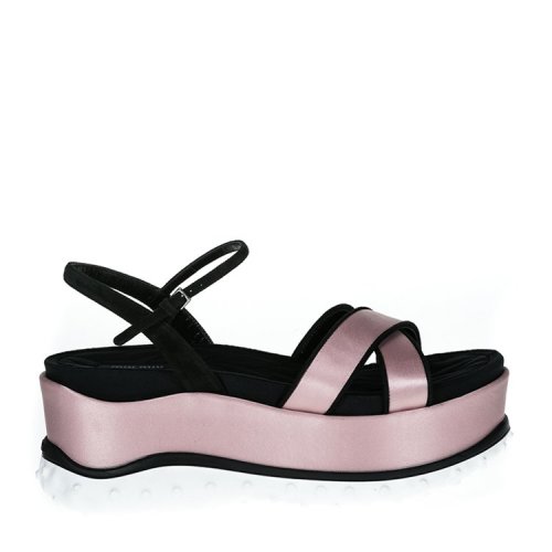 MiuMiu/繆繆 女士 真皮 經(jīng)典款 涼鞋 NI