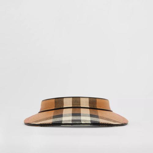  BURBERRY 22年秋冬 男士 加寬帽檐格紋尼龍遮陽帽 80561531