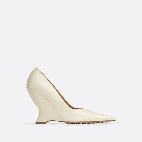  BV葆蝶家 22年秋冬 女士 高跟鞋 escarpins punta 716210V2EI09013