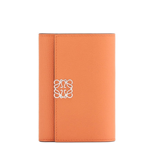 LOEWE/羅意威 22春夏新款 女士珊瑚礁色卵石紋小牛皮三折小號垂直款錢包C821S33X01-6935