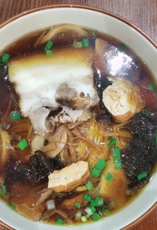 姑蘇美食之湯面系列———朱鴻興面館